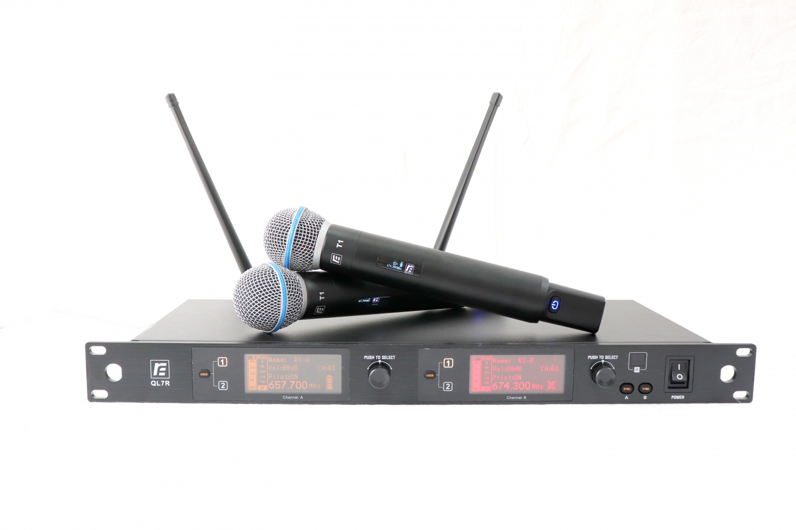 RFIntell QL7R/T1-B 720,500-754,000 МГц 2-канальная радиосистема с 2-мя ручными микрофонами в Астраханской области